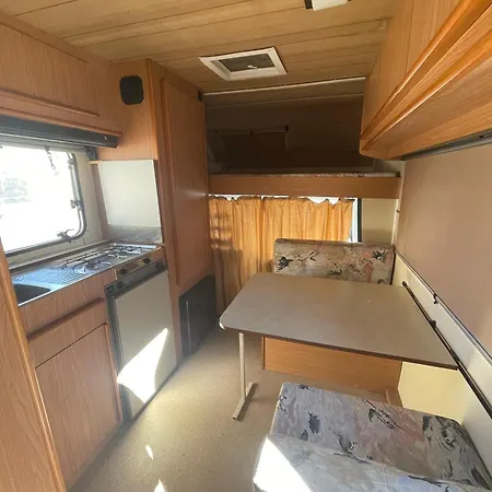 House On 4 Wheels